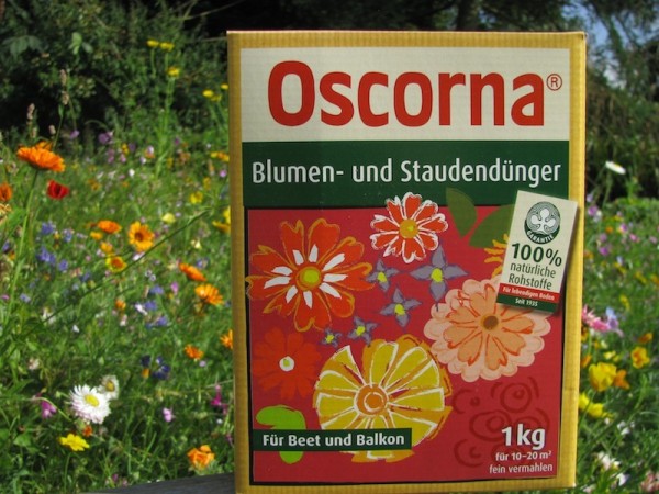 OSCORNA Blumen- und Staudendünger, 2,5 kg
